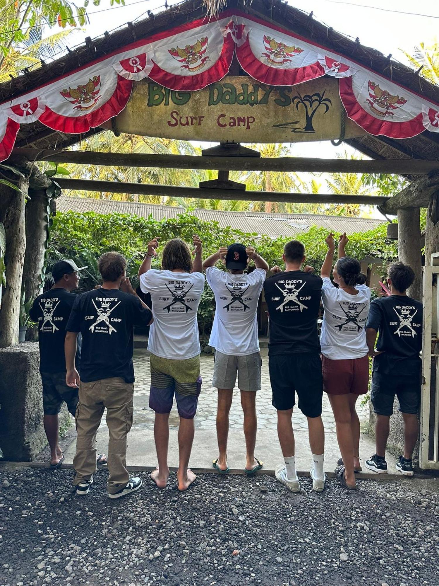 Big Daddy'S Surfcamp Apartment Pasanggaran Bagian luar foto